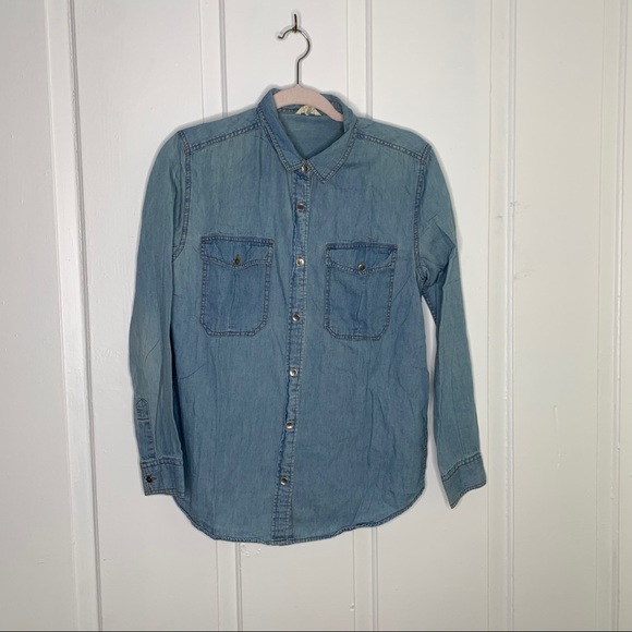 Forever 21 Tops - Forever 21 Denim Shacket shirt Jacket